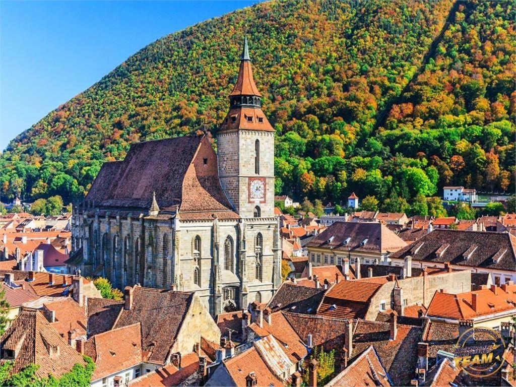 Garsoniera Delia Brasov Διαμέρισμα Εξωτερικό φωτογραφία